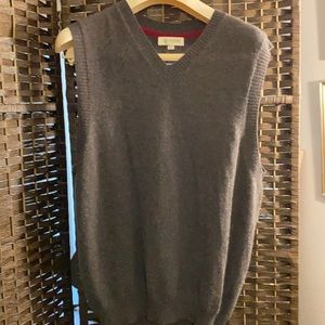 Kinross cashmere vest